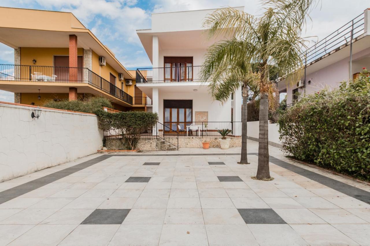 Terre Di Mare Near The Sandy Beach With Pool, Parking & Wifi Fontane Bianche Exterior foto